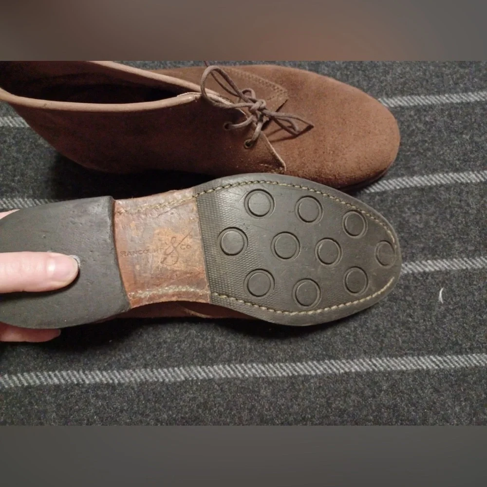 Rancourt & Co. Brown Suede Chukka Boots